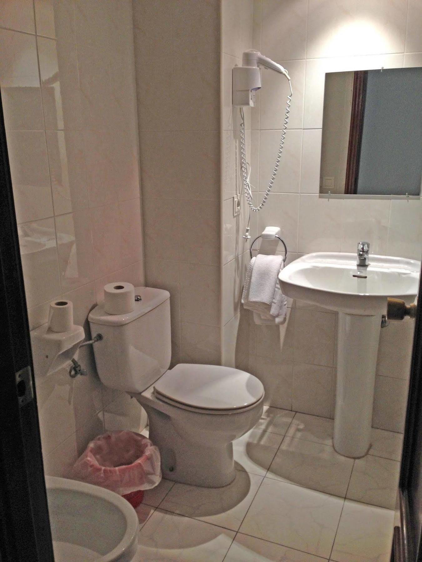 Hotel Europa L'Alfas del Pi Luaran gambar